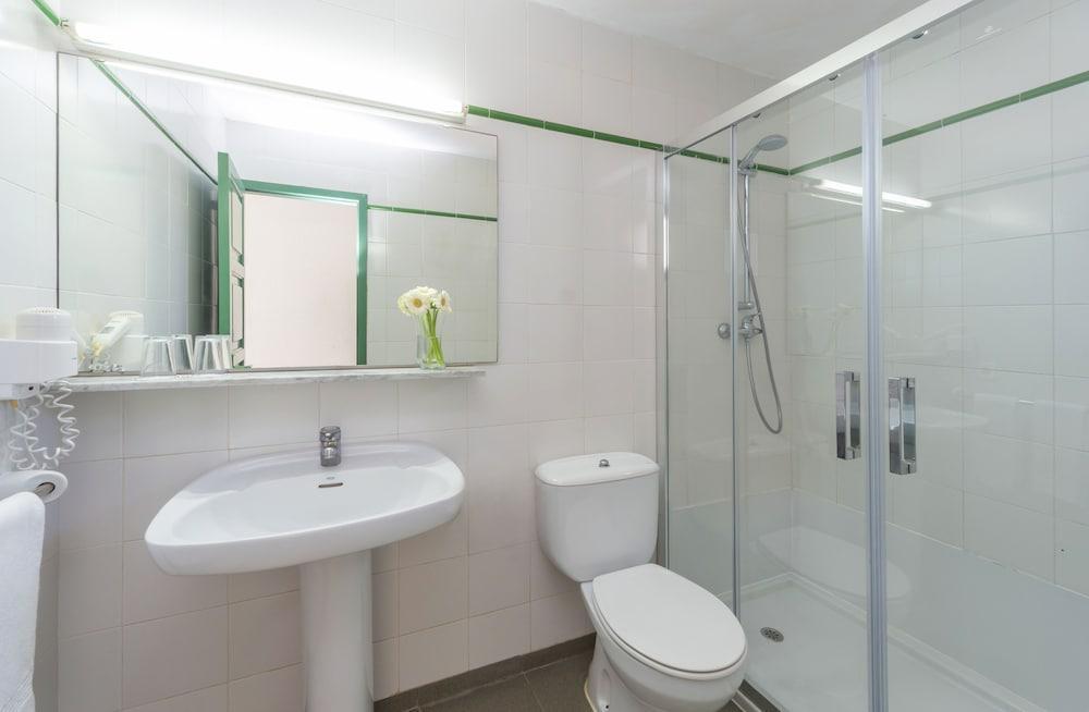 Aparthotel Aluasun Far Menorca S'Algar Exterior foto