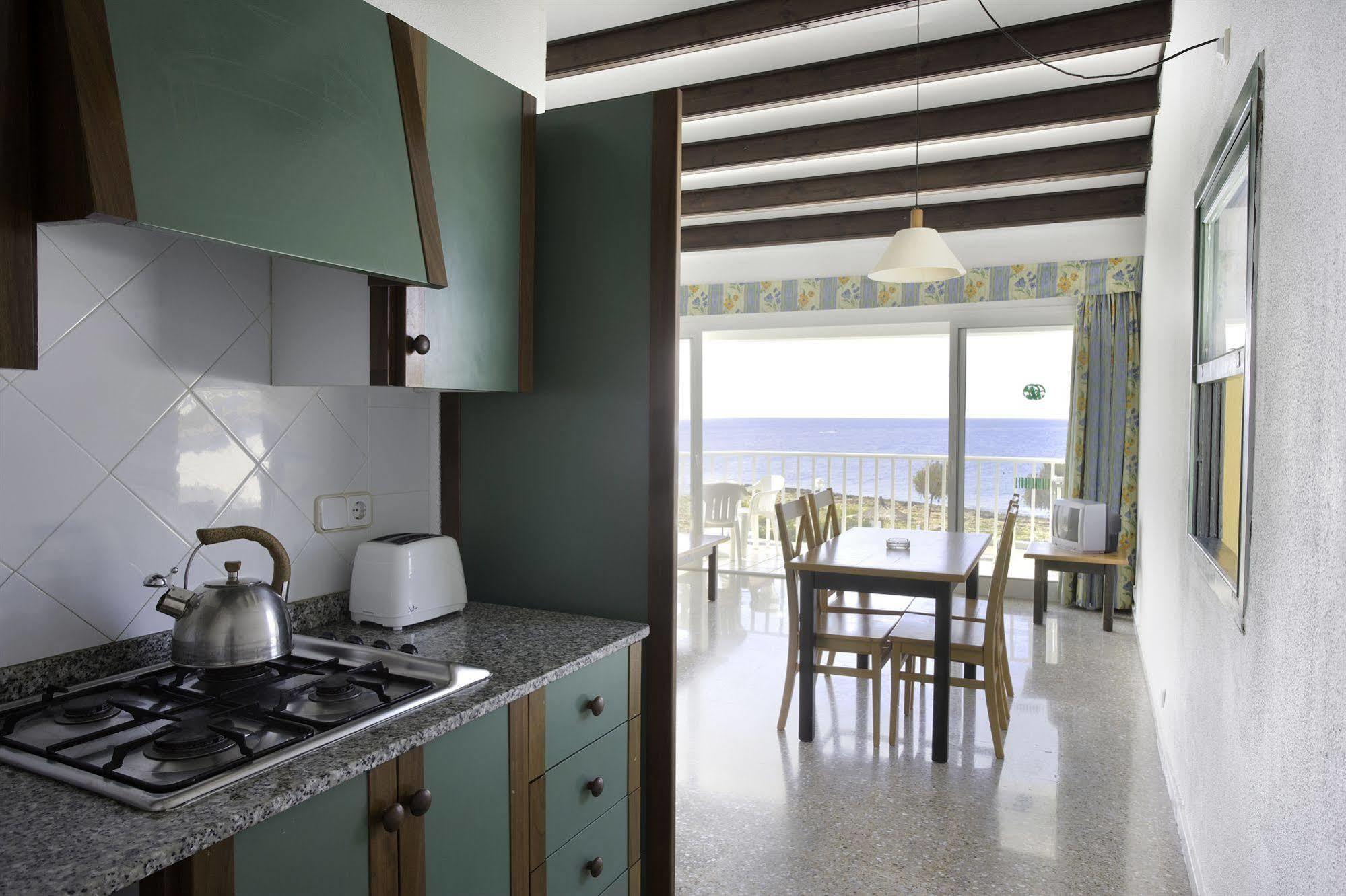 Aparthotel Aluasun Far Menorca S'Algar Exterior foto